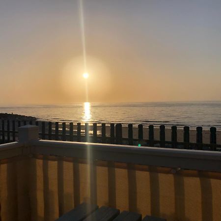 Caravan Hire Golden Sands Sea Front Kinmel Bay Εξωτερικό φωτογραφία