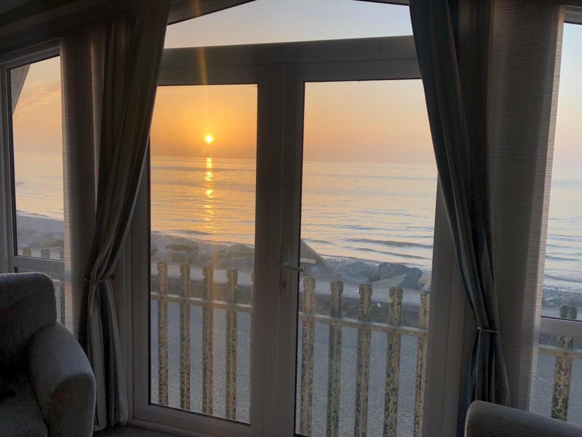 Caravan Hire Golden Sands Sea Front Kinmel Bay Εξωτερικό φωτογραφία